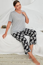 Load image into Gallery viewer, Plus Size V-Neck Tee and Floral Pants Lounge Set
