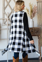 Load image into Gallery viewer, Black and White Buffalo Check Cardigan

