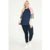 Load image into Gallery viewer, Plus Size Raglan Sleeve Color Block Top
