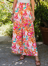 Load image into Gallery viewer, Floral Wide Leg Pants
