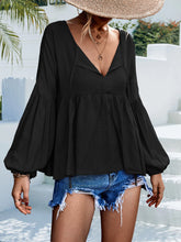 Load image into Gallery viewer, Puff Sleeve Babydoll Blouse
